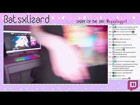 ❤️ ゲーマーがストリームをオフにするのを忘れて、生放送で潮を吹く ❤ ポルノ ❌️❤